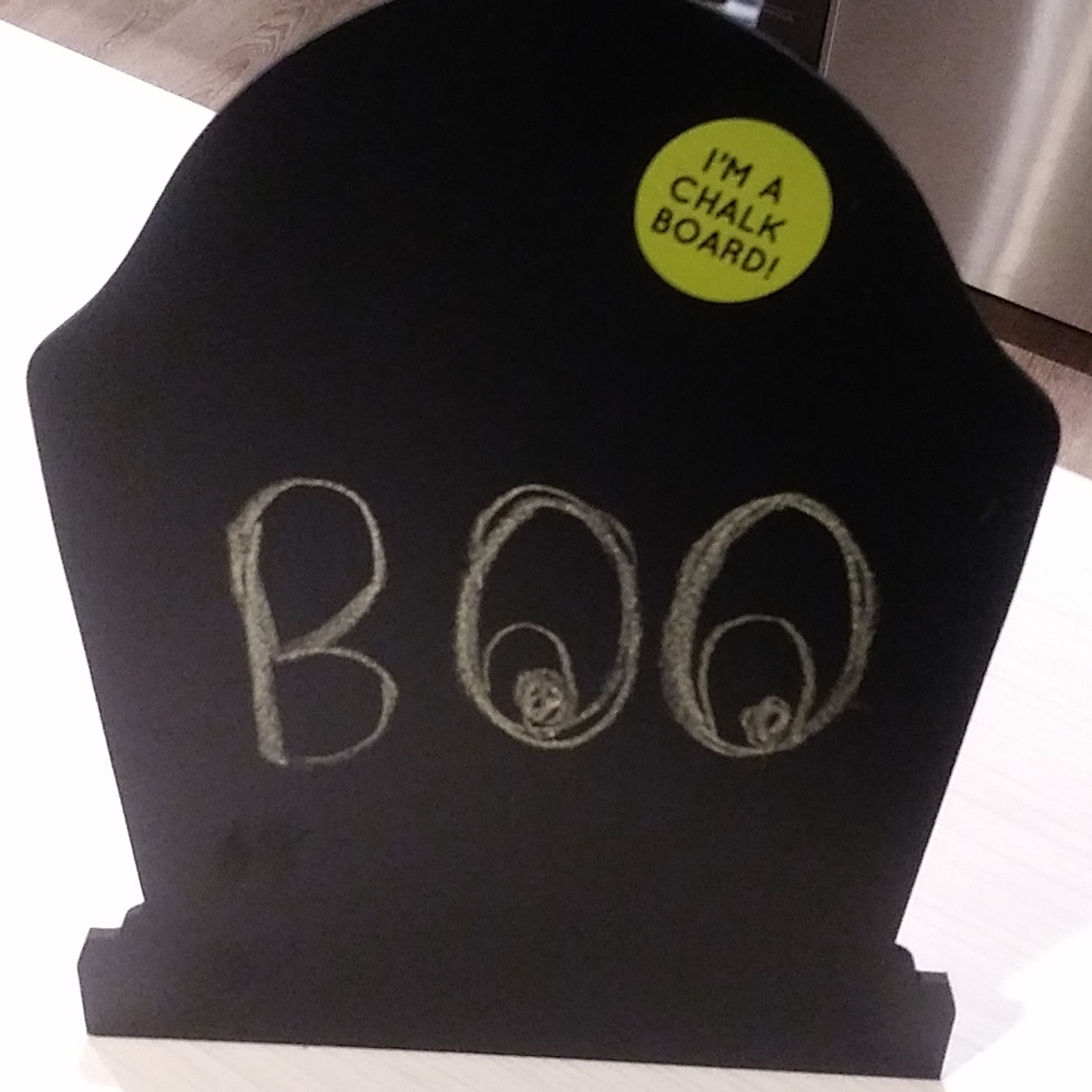 Halloween chalkboard tomb stone